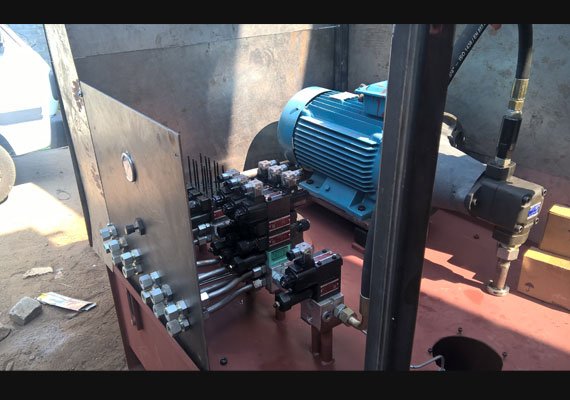 PLC driven Hydraulic System for Coal Crusher Movement Control.